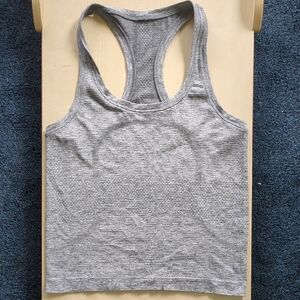 Lululemon Swiftly Tech Racerback Tank Top 2.0 -  Size 4, Grey Waist Length